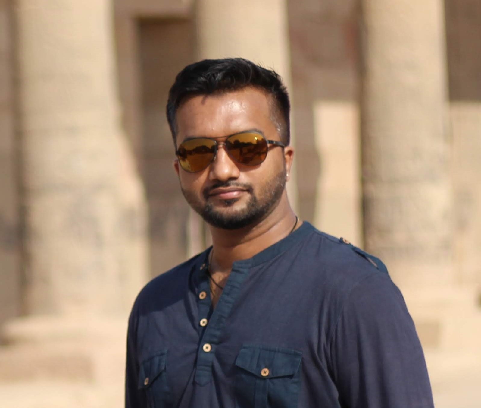 Srinivethan R